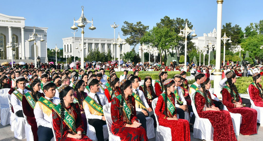 Туркменистан фото людей